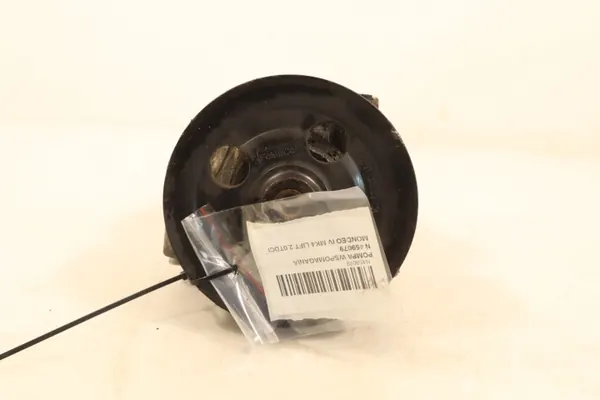 Bomba de dirección FORD OEM 6G91-3A696-AE Usada image 2