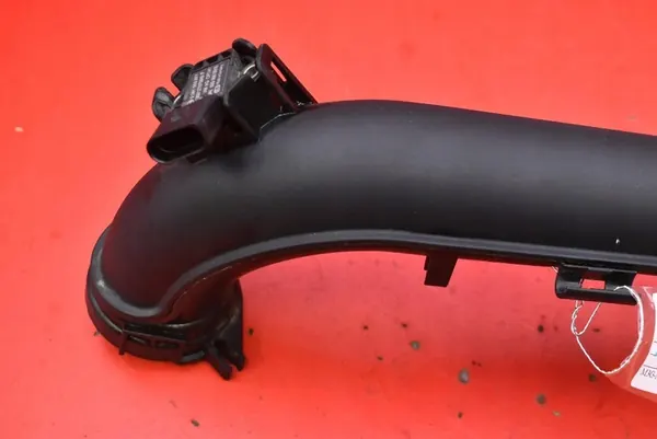 Intercooler Schlauch 04E145673G Seat Leon 3 III 1.2 TSI image 3