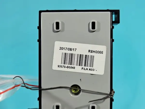 Interruptor de vidro Kia Niro I 16-22 OEM 93570-G5040 image 5