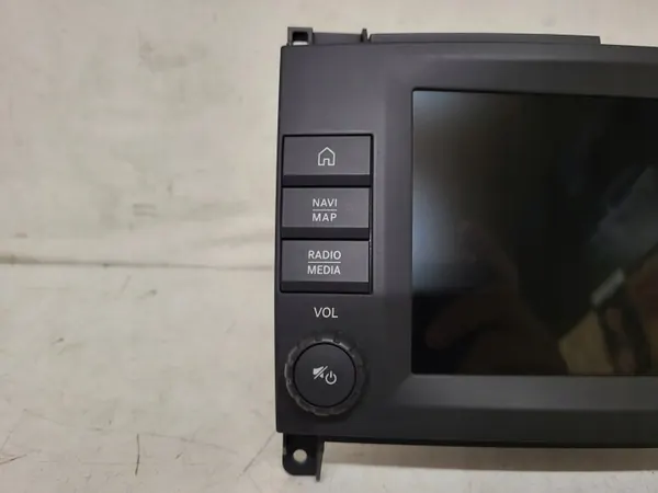 Mercedes Vito W447 Navigaattoradio OEM A4479009522 image 3