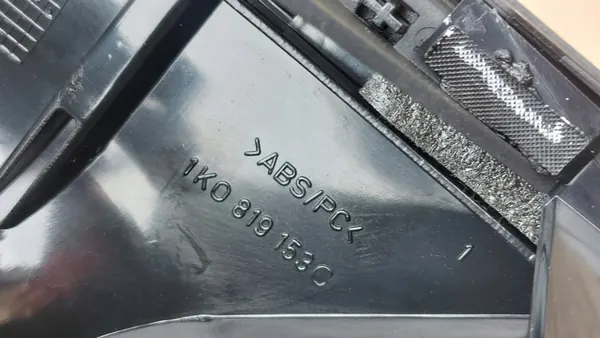 VW GOLF V JETTA Grelhas de Ventilação Esquerda Direita 1K0819743A image 8