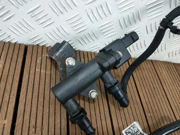 Chauffage carburant Ford OEM BK21-9J294-A - Occasion image 4