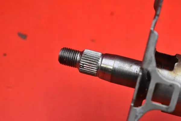 Bomba de direção assistida Toyota Corolla E12 2.0 D-4D image 9