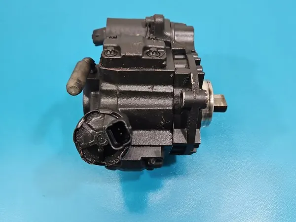 Pompe à injection Peugeot 407 2.0 HDI OEM 9658193980 image 4
