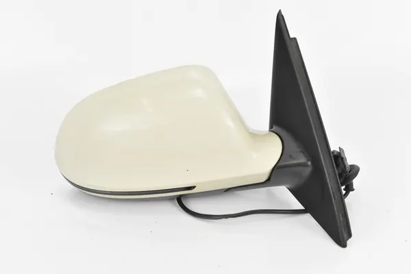 Oikea Ulkopeili Audi Q3 8U RSQ3 LY9K 6PIN image 2