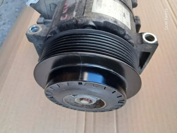 Compresor de aire acondicionado Mercedes-Benz A0022304911 image 2