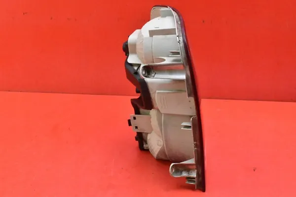 Höger bakljus 1T0945096N VW Touran 06-10 image 5