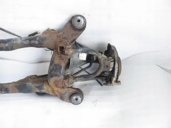 Hintere Schwinge OEM SANKI TYŁ AUDI A6 C5 Avant image 8