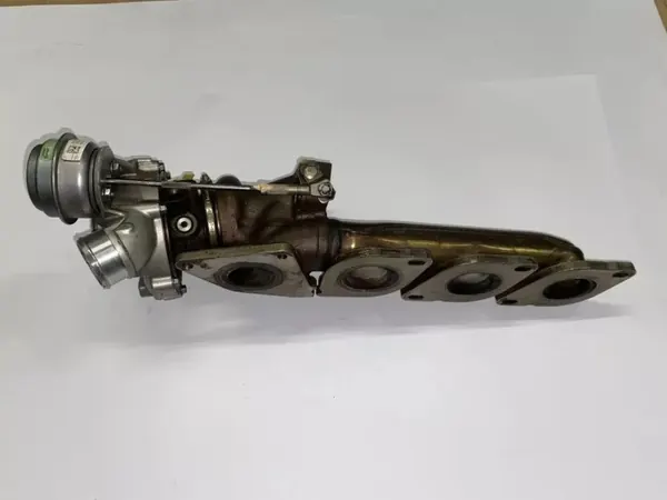 Mercedes 4.7L AMG Turbo OEM A2780901880 Begagnad image 3