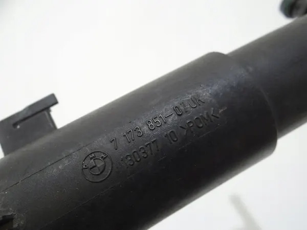 BMW OE 7 173 851 Voorste Koplamp Spuitmond image 4