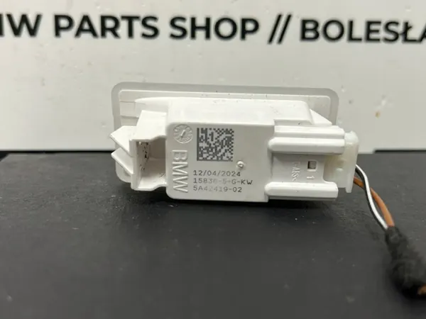 BMW 5A42419 Innenbeleuchtung - Gebrauchtes OEM-Teil image 6