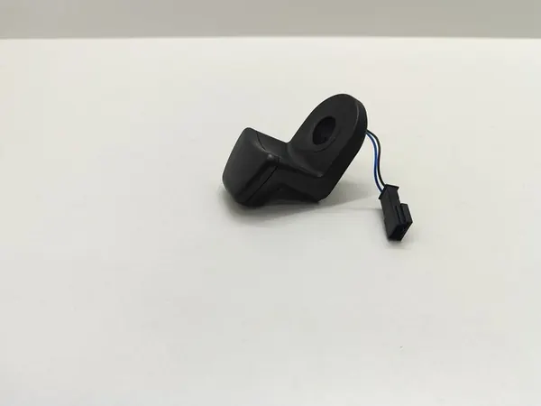 BMW 5 E60 E61 2006 Takaluukun avauskahva OEM image 4