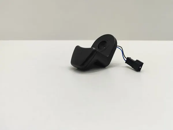 BMW 5 E60 E61 2006 Takaluukun avauskahva OEM image 7