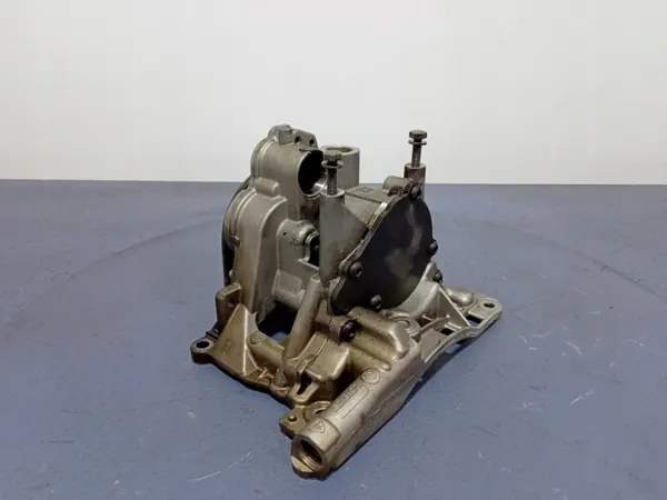 BMW N57 Ölpumpe OEM 7823009 - Gebraucht image 3