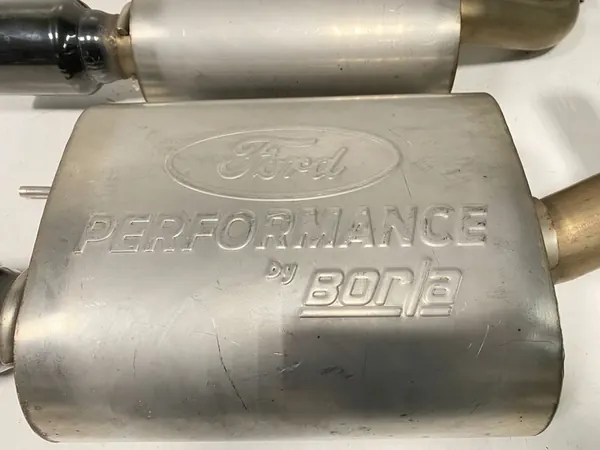 Silencieux d'échappement Borla Ford Mustang GT 2015- image 6