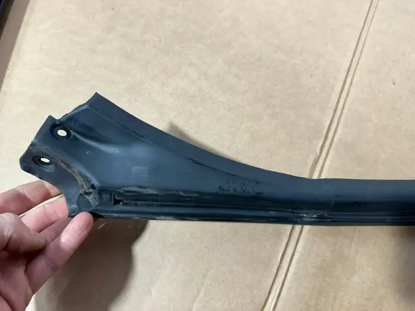 OEM A2307200978 etutuuletin tiiviste Mercedes SL R230:lle image 8