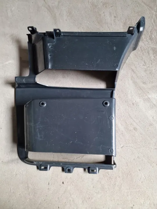Scania Trittabdeckung OEM 2559304 - Gebraucht image 4