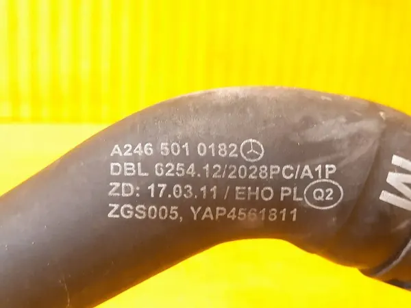 Mercedes B W246 Waterleiding A2465010182 image 5