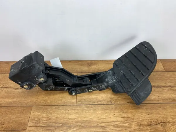 Degrau OEM 82215289AH para Dodge Ram 1500 2019+ image 2