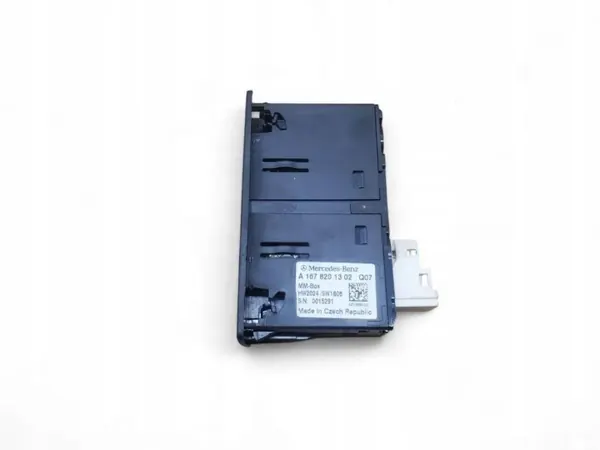Port USB OEM A1678201302 pour Mercedes-Benz GLC image 5