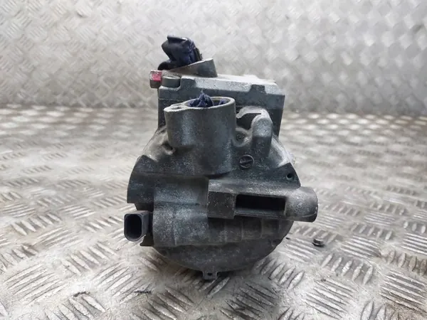 Ilmastointikompressori Skoda Octavia II 2.0 TDI 1K0820803H image 5