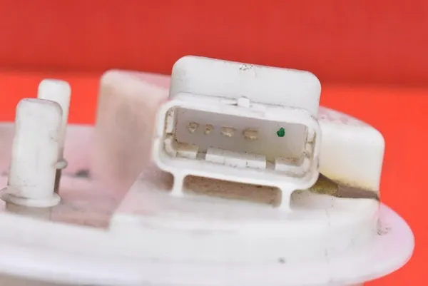 Bomba de combustível Fiat Bravo 2 II 1.4 T-JET 150 KM OEM 51807373 image 7