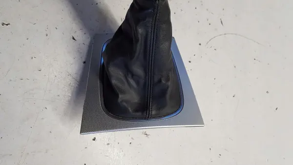 Rangement pommeau Audi A3 8P OEM 8P043634 image 10
