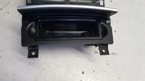 Rangement pommeau Audi A3 8P OEM 8P043634 image 4