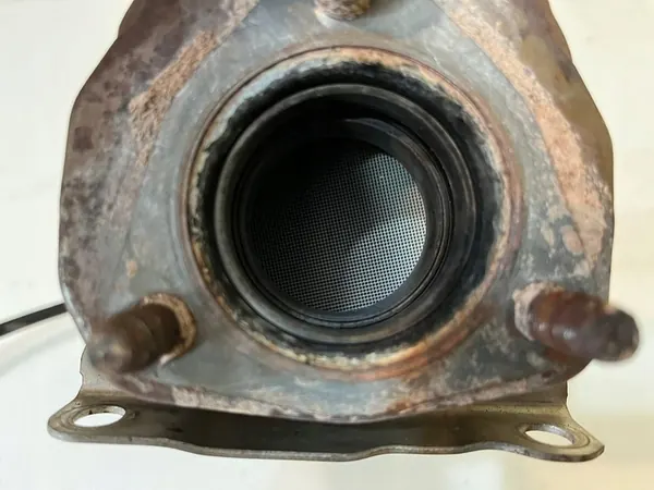 Catalyseur VW POLO 9N 1.2 16V 03D131701D image 6