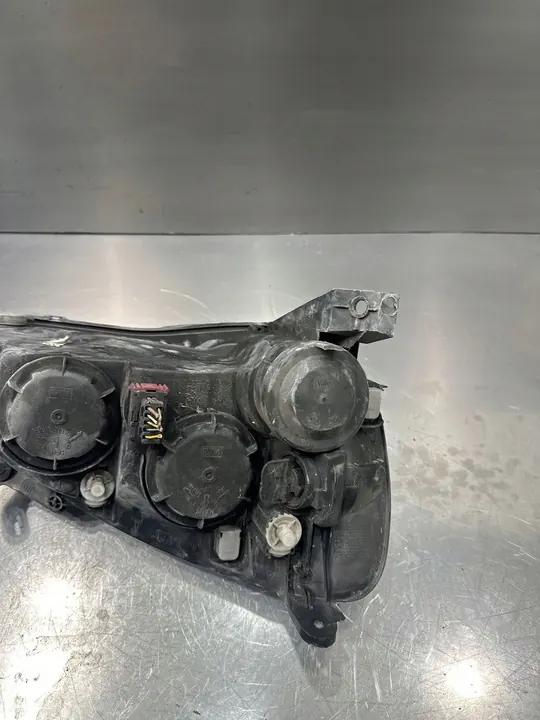 Opel Combo C 2005 Vasemman etuvalon image 5