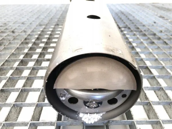 Sensor de nível SCR com aquecedor OEM 1831370 para Scania image 3