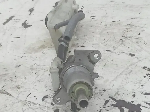 Bromscylinder OEM A6394300102 för Mercedes-Benz Viano image 4