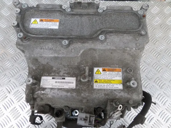 Módulo de potencia Mitsubishi Outlander PHEV OEM 9410A095 image 2