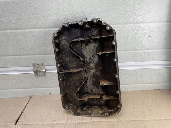 AUDI A4 B5 A6 C4 V6 Oljesump 078103604H image 6