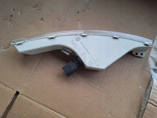 Indicador esquerdo no para-choque VW Passat B6 image 3