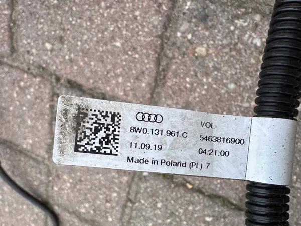 Kit Ligne AdBlue Audi OEM 8W0131961C 8W0131962A image 9