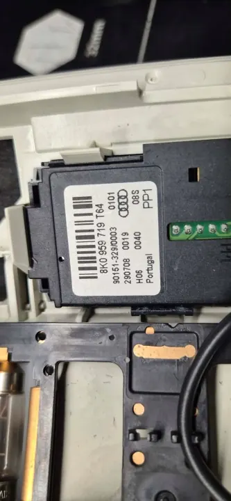 Luz Techo Audi A4 B8 A5 OEM 8T0947135H T64 image 3