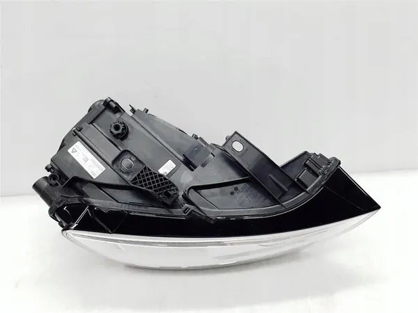 AUDI Q3 I 8U0 LIFT 15r+ Faro Xenón LED Derecho image 4