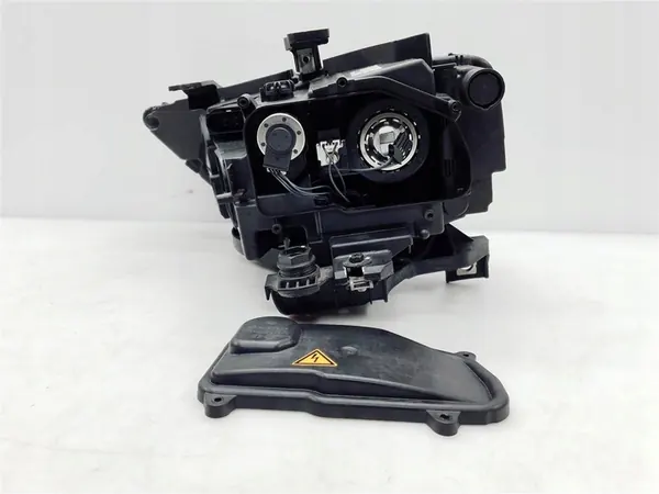 AUDI Q3 I 8U0 LIFT 15r+ Faro Xenón LED Derecho image 7