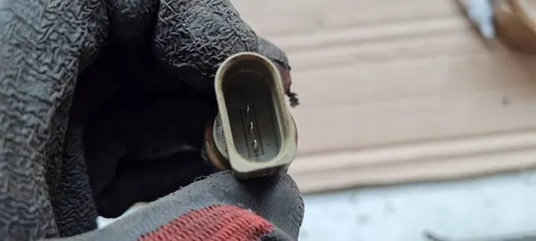 Öljynpainesensori 3.0 TFSI Audi VW 06E906054G image 5