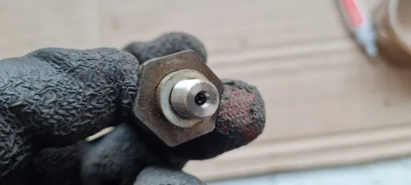 Öljynpainesensori 3.0 TFSI Audi VW 06E906054G image 8