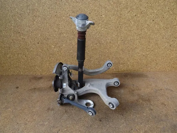 AUDI A4 B8 8K Braccio Oscillante Destro Posteriore con Ammortizzatore OEM image 2