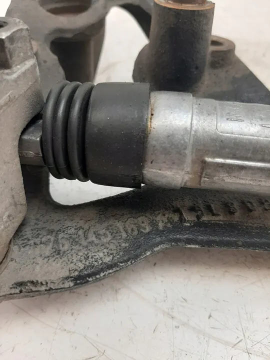 Volkswagen Crafter 2010 Vaihtovirtapatterin kiristin image 3