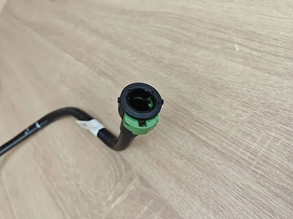 Tuyau de drainage de refroidissement d'huile BMW 540i G30 G31 image 5