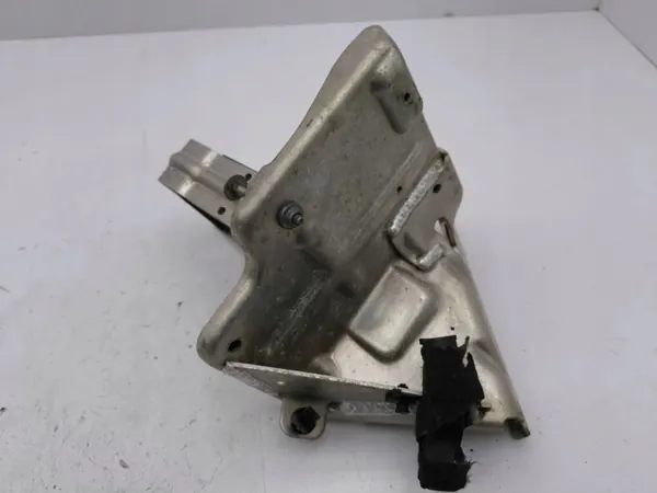 BMW I3 Batterifäste OEM 8602812 - Begagnad image 5