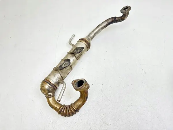 2005 Toyota Avensis T250 Refroidisseur EGR MTL18444 image 2