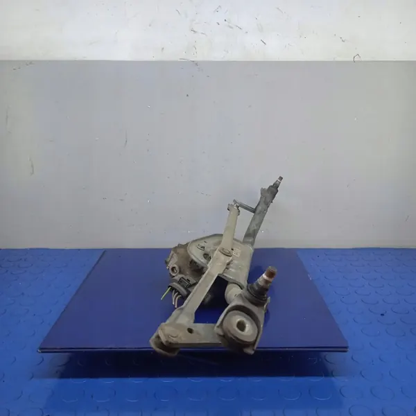 AUDI A6 C5 Etupyyhkijän moottori 4B1955603B image 2