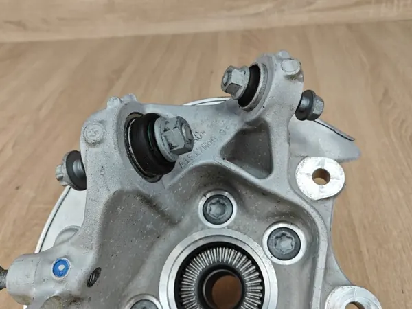 OEM 6892522 Höger Bak Hjulnav BMW 2.0D G26 image 5