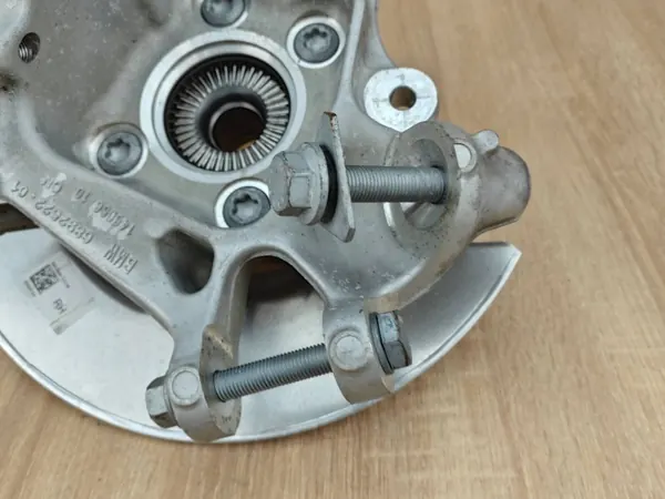 OEM 6892522 Höger Bak Hjulnav BMW 2.0D G26 image 7