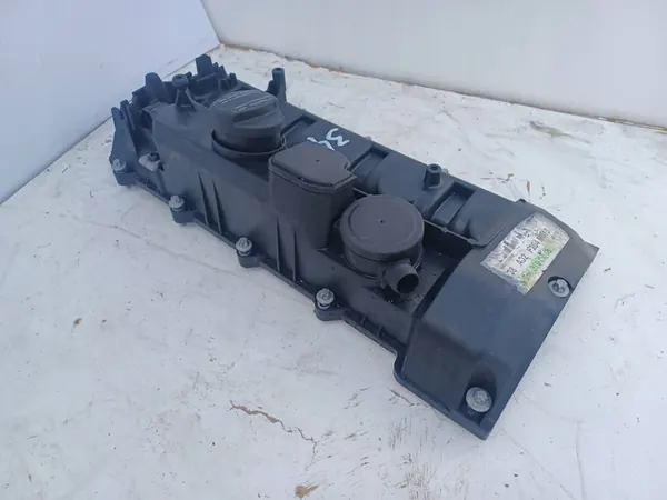 MERCEDES C W204 CLK W209 E W211 2.2 CDI Tampa de válvulas A6460101130 image 6